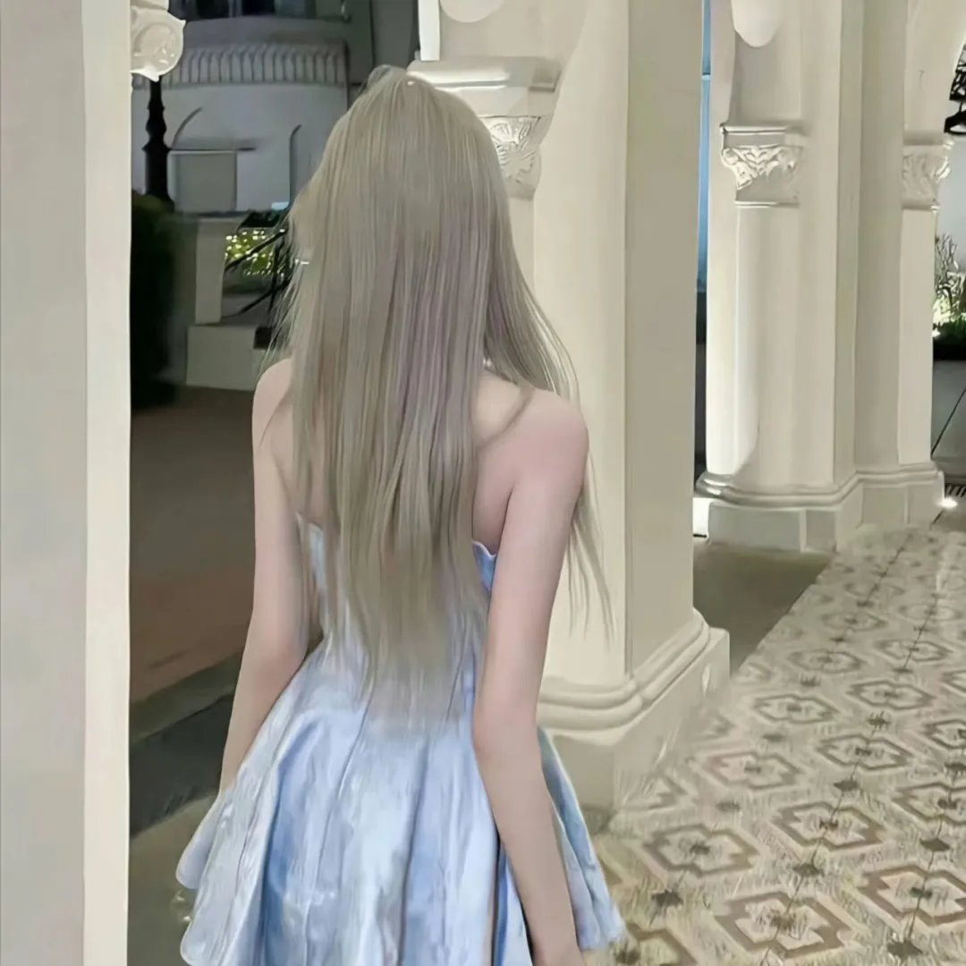 春闺三凤